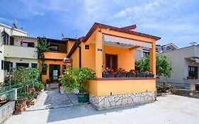 Apartmani Petunia